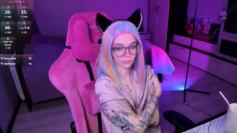 Olivia Subscribe to my Fansly -   online show from October 18, 11:05 pm