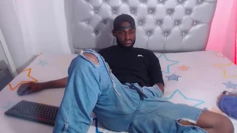 Andrew online show from December 18, 8:48 pm