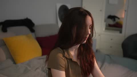 Snapshot of _blackbee_ chatting on September 26, 11:36 am Lili online show from September 26, 11:36 am