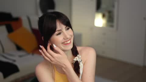 Snapshot of _blackbee_ chatting on November 5, 11:21 am Lili online show from November 5, 11:21 am