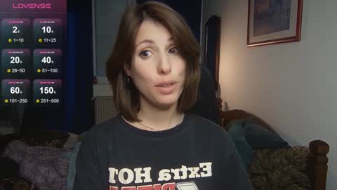 Snapshot of _blackpearl chatting on January 17, 3:00 pm Laura online show from January 17, 3:00 pm