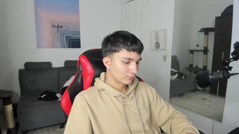 B L A K E online show from December 21, 5:36 am