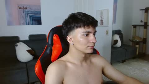 B L A K E online show from March 8, 8:46 pm