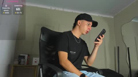 Snapshot of _bruno_bs chatting on March 9, 1:46 am BRUNO online show from March 9, 1:46 am
