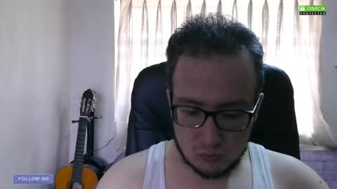 _buckle_ online show from May 10, 5:51 pm