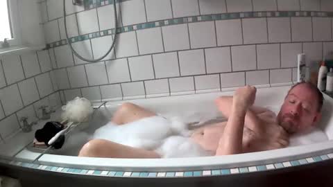 Snapshot of _bunny_x chatting on October 22, 8:36 am _bunny_x online show from October 22, 8:36 am