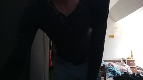 _cam_dude_ online show from April 25, 11:35 am