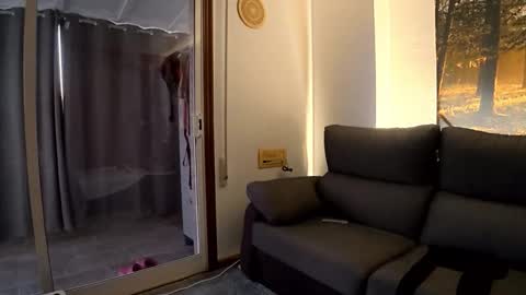 Candy online show from March 7, 6:27 pm