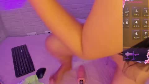 Snapshot of _carla_01 chatting on December 19, 3:41 pm carla online show from December 19, 3:41 pm