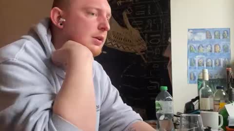 Carlos online show from January 18, 8:52 am