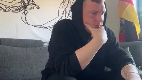 Carlos online show from January 18, 3:05 pm