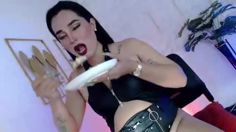 Caroline online show from September 28, 5:57 am