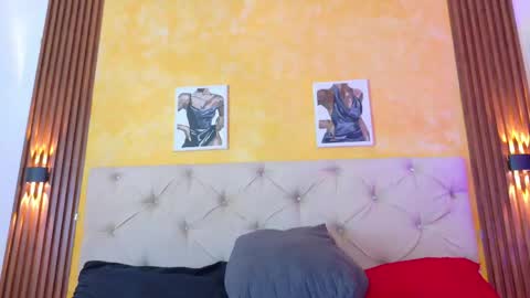 _catalina_williams_ online show from May 7, 2:33 pm