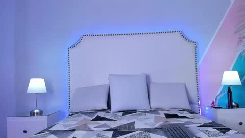 _cherry_fox online show from April 30, 12:55 pm