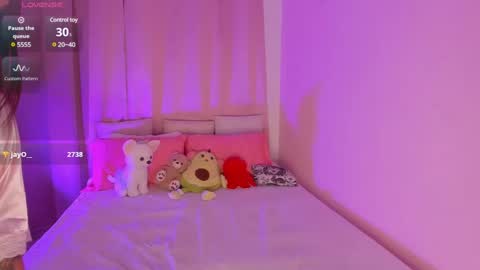 Snapshot of _cherrykingsley1 chatting on December 22, 6:06 am Cherrykingsley online show from December 22, 6:06 am