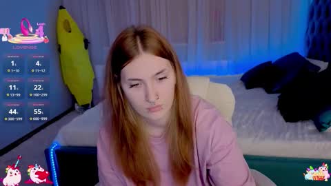Snapshot of _chlo_e chatting on October 10, 12:31 am Alisa NO NUDE online show from October 10, 12:31 am