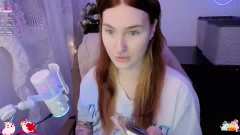 Alisa NO NUDE online show from December 18, 2:23 pm