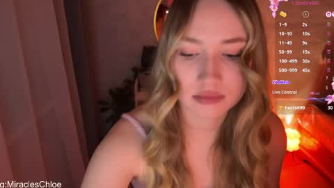 _chloe_miller_ online show from April 13, 6:02 pm