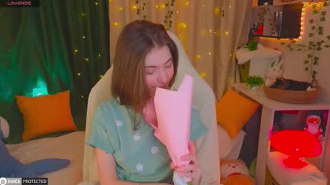 Mao online show from March 8, 6:34 pm