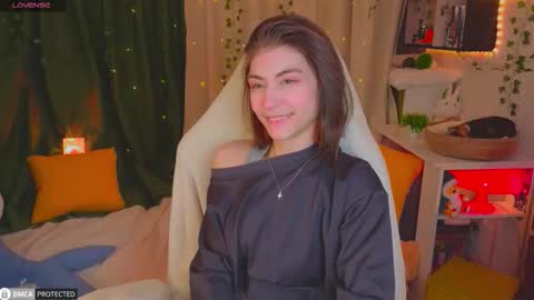 Mao online show from March 15, 6:03 pm