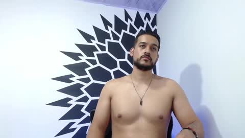 Snapshot of _christopher_dennis_ chatting on January 10, 4:54 am CRIS online show from January 10, 4:54 am