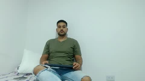 CRIS online show from January 8, 3:42 am