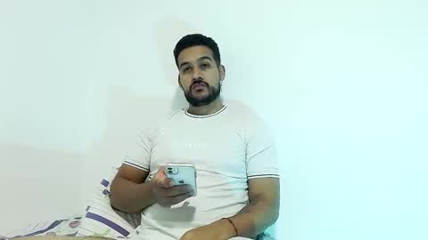 CRIS online show from February 1, 3:49 am