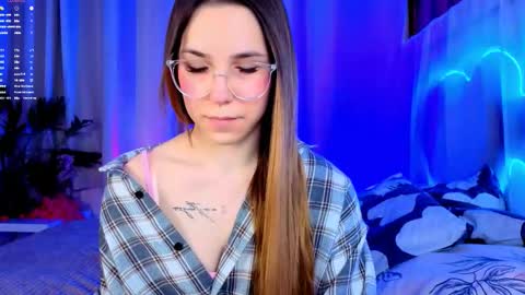 Cindy . online show from December 23, 5:27 am