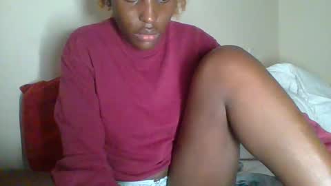 Snapshot of _clara01 chatting on January 25, 5:29 am clara online show from January 25, 5:29 am