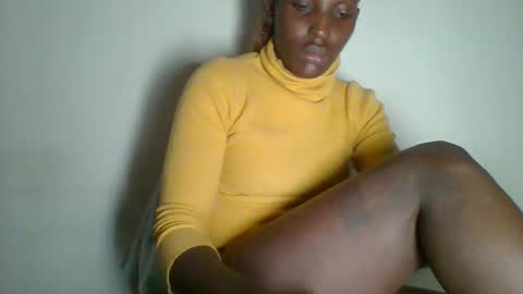 Snapshot of _clara01 chatting on February 17, 4:09 am clara online show from February 17, 4:09 am