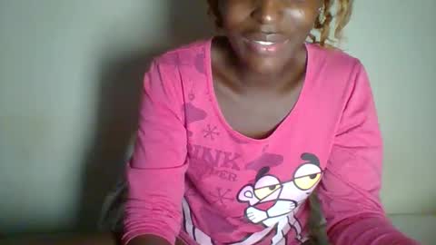 Snapshot of _clara01 chatting on March 1, 12:23 pm clara online show from March 1, 12:23 pm