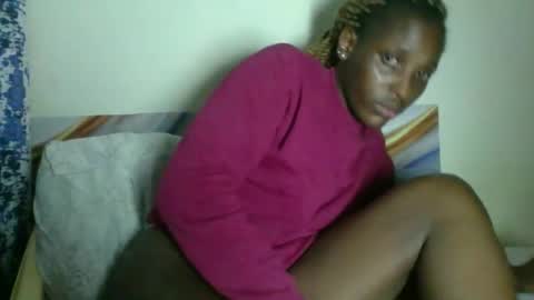 clara online show from December 18, 7:25 am