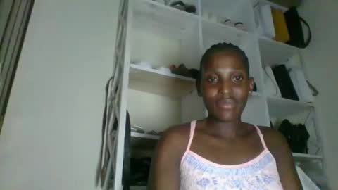 clara online show from April 11, 8:57 pm