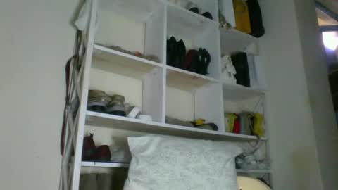 clara online show from May 11, 9:04 am