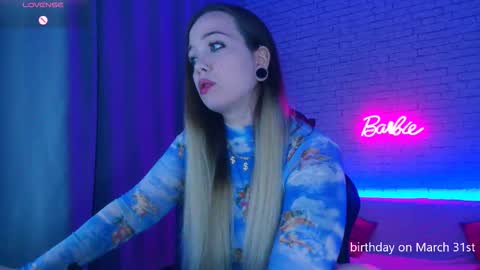 Nica online show from March 26, 11:16 am