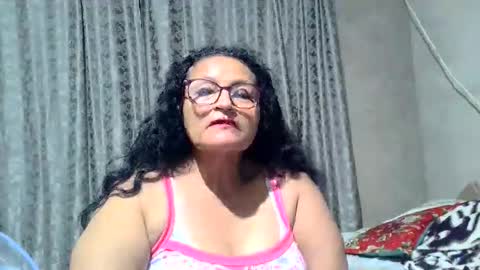 Snapshot of _cristal09 chatting on October 1, 2:50 am _cristal09 online show from October 1, 2:50 am