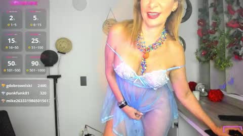  cristal ayala online show from March 10, 3:45 am