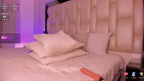     online show from December 22, 7:55 pm