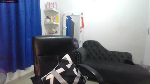 Katherine   Shedule  10pm -4 am  Colombia hour online show from February 8, 4:36 am