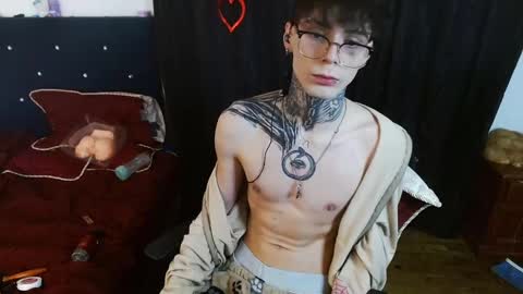 Nate Evans 50 OF online show from October 1, 8:09 am