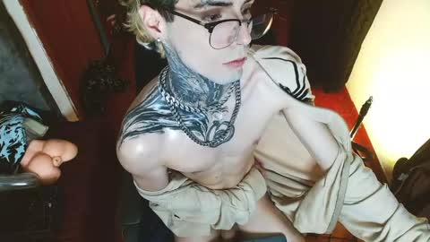 Nate Evans 50 OF online show from April 21, 7:28 pm