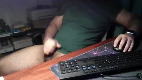 Snapshot of _daddypimp chatting on January 15, 12:15 am Paul online show from January 15, 12:15 am