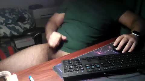 Snapshot of _daddypimp chatting on February 13, 1:23 am Paul online show from February 13, 1:23 am