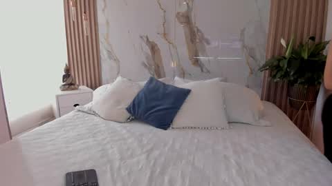 Dara online show from November 2, 6:43 pm