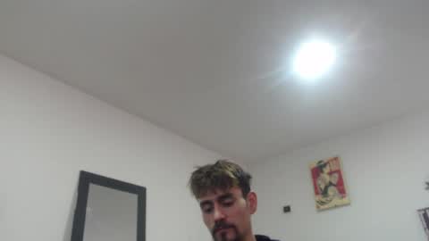 Snapshot of _delacruz911_ chatting on June 3, 2:33 pm delacruz online show from June 3, 2:33 pm