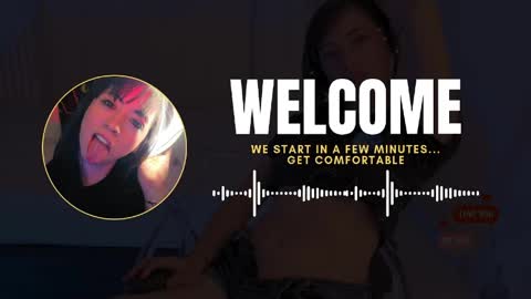 Snapshot of _denisse_peterson_ chatting on April 21, 4:30 am DENISE online show from April 21, 4:30 am