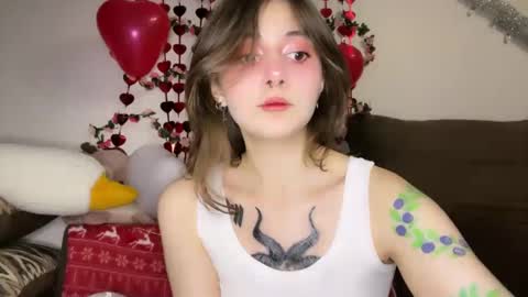 Snapshot of _devilbaby chatting on February 17, 5:53 pm Kate online show from February 17, 5:53 pm
