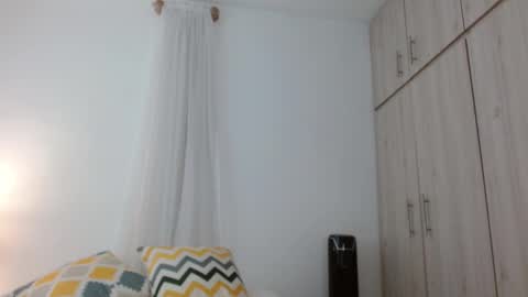 Diana online show from February 22, 9:04 pm