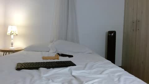 Diana online show from March 4, 8:05 pm