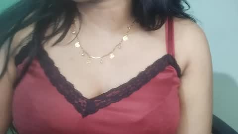 _dreamgirl_0 online show from April 14, 9:59 am